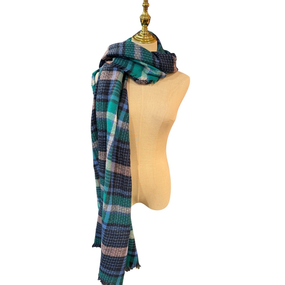 Old Navy Green‎ Blue Plaid Oversized Blanket Scarf NWT Soft Acrylic One Size